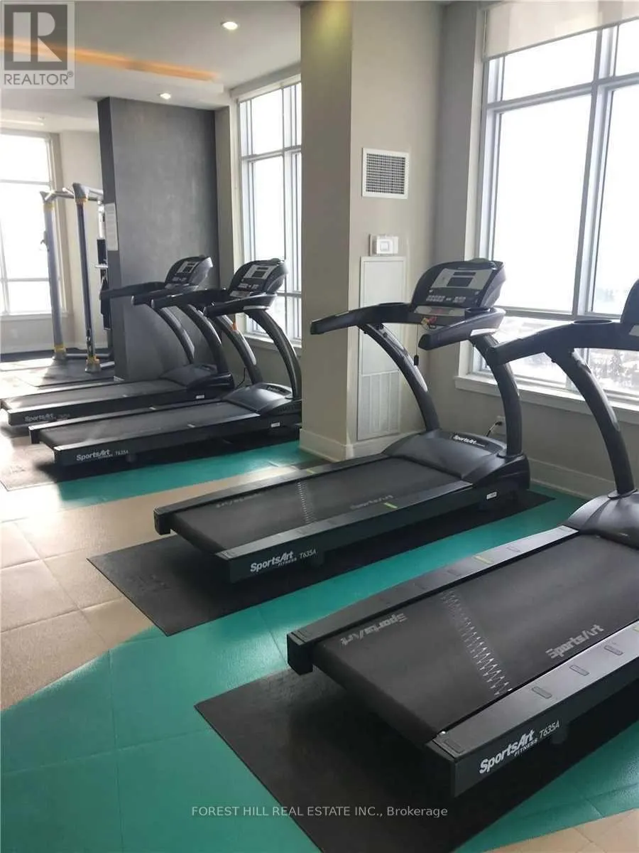 703NE - 9205 YONGE STREET
