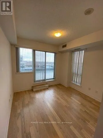 703NE - 9205 YONGE STREET
