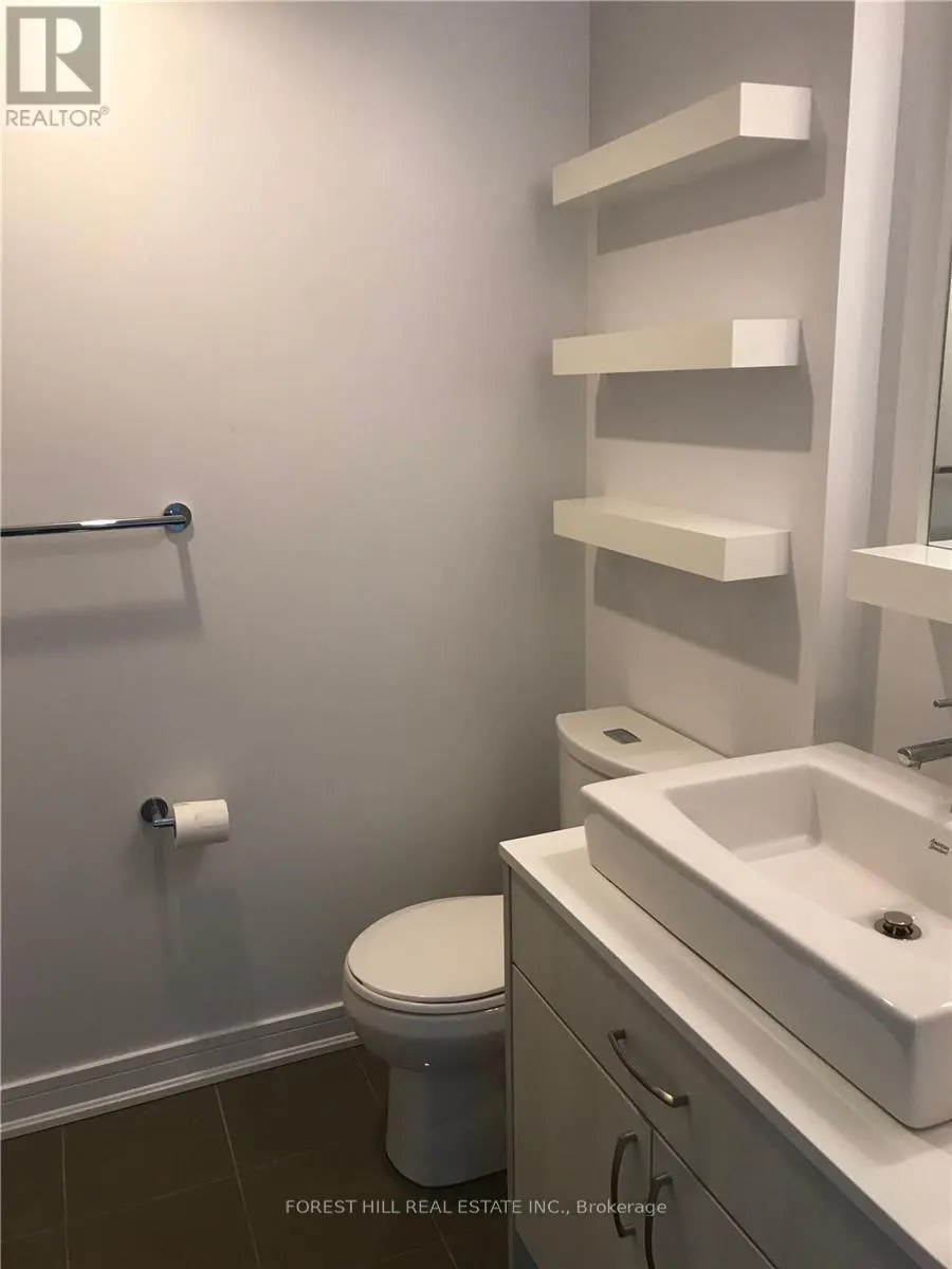 703NE - 9205 YONGE STREET