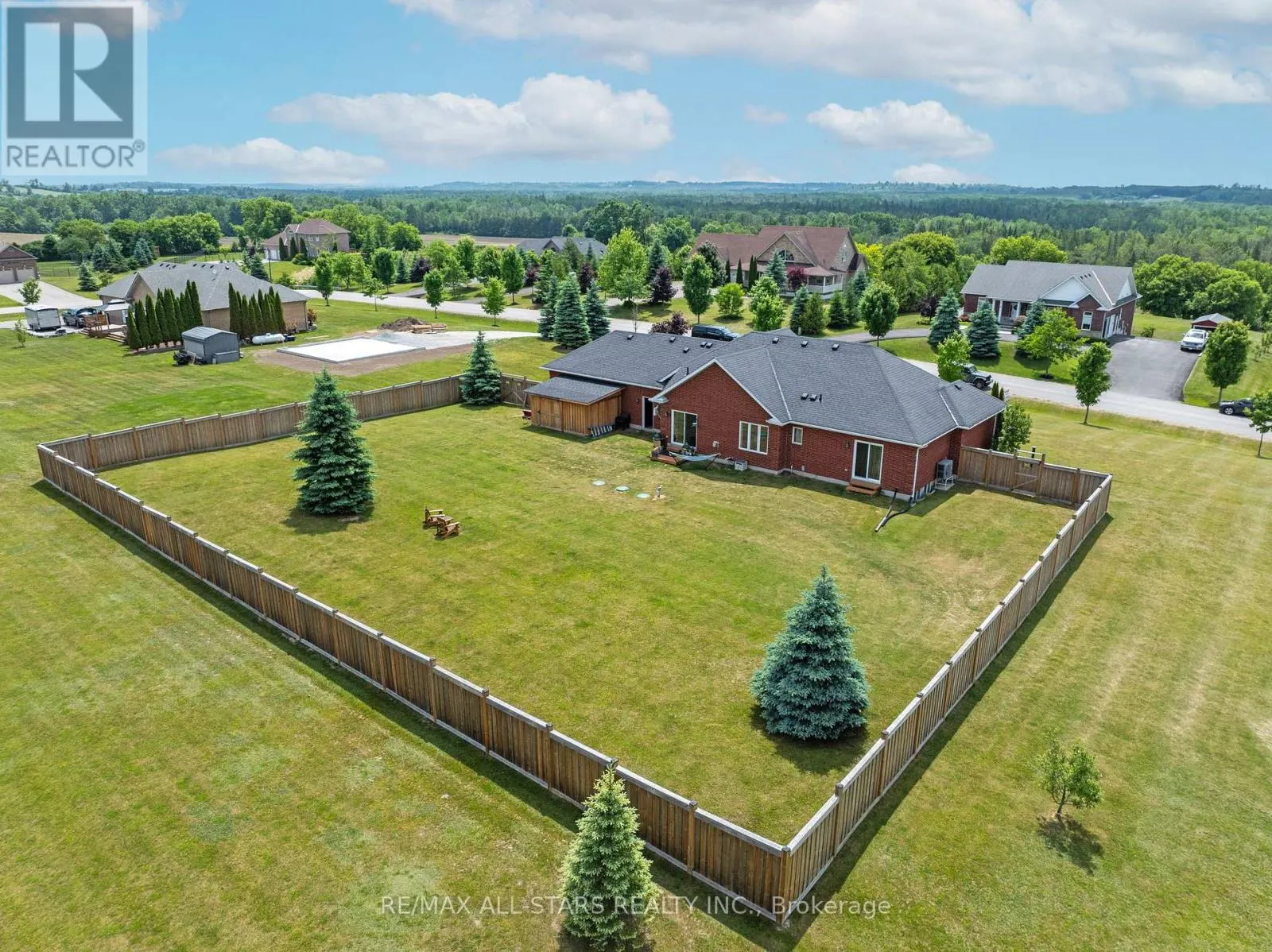 28 BAGSHAW CRESCENT