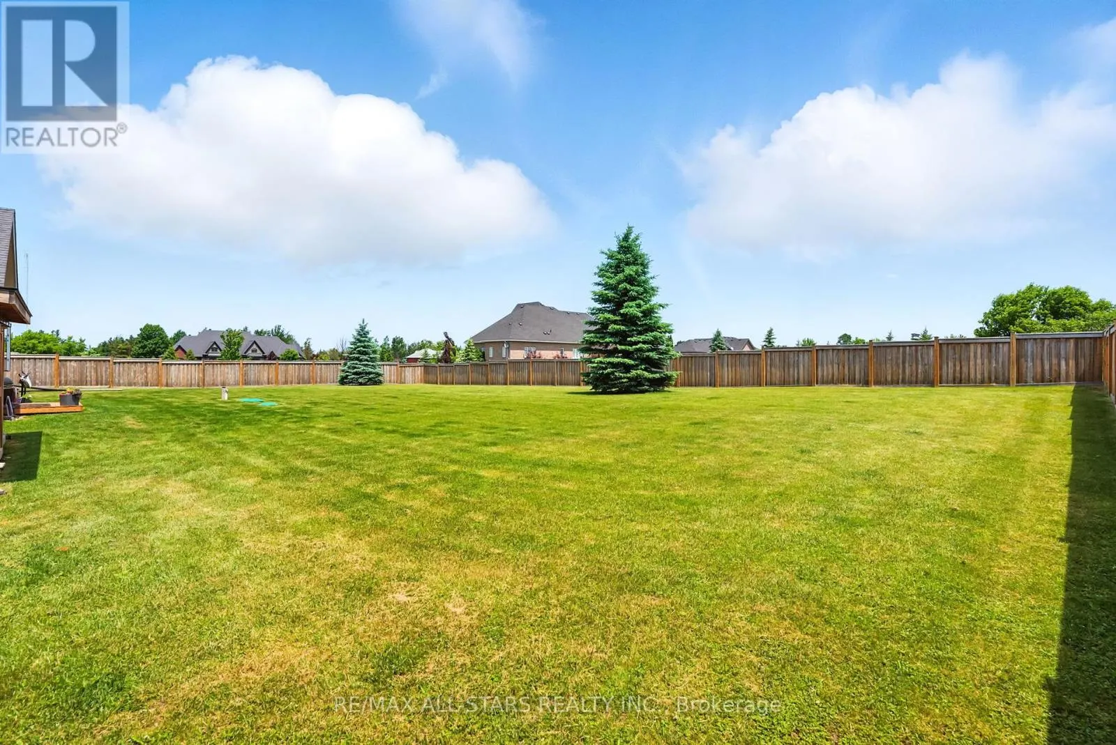 28 BAGSHAW CRESCENT