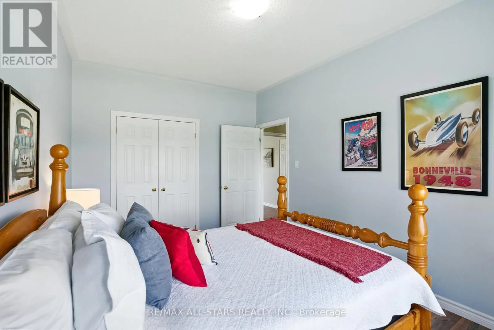 28 BAGSHAW CRESCENT