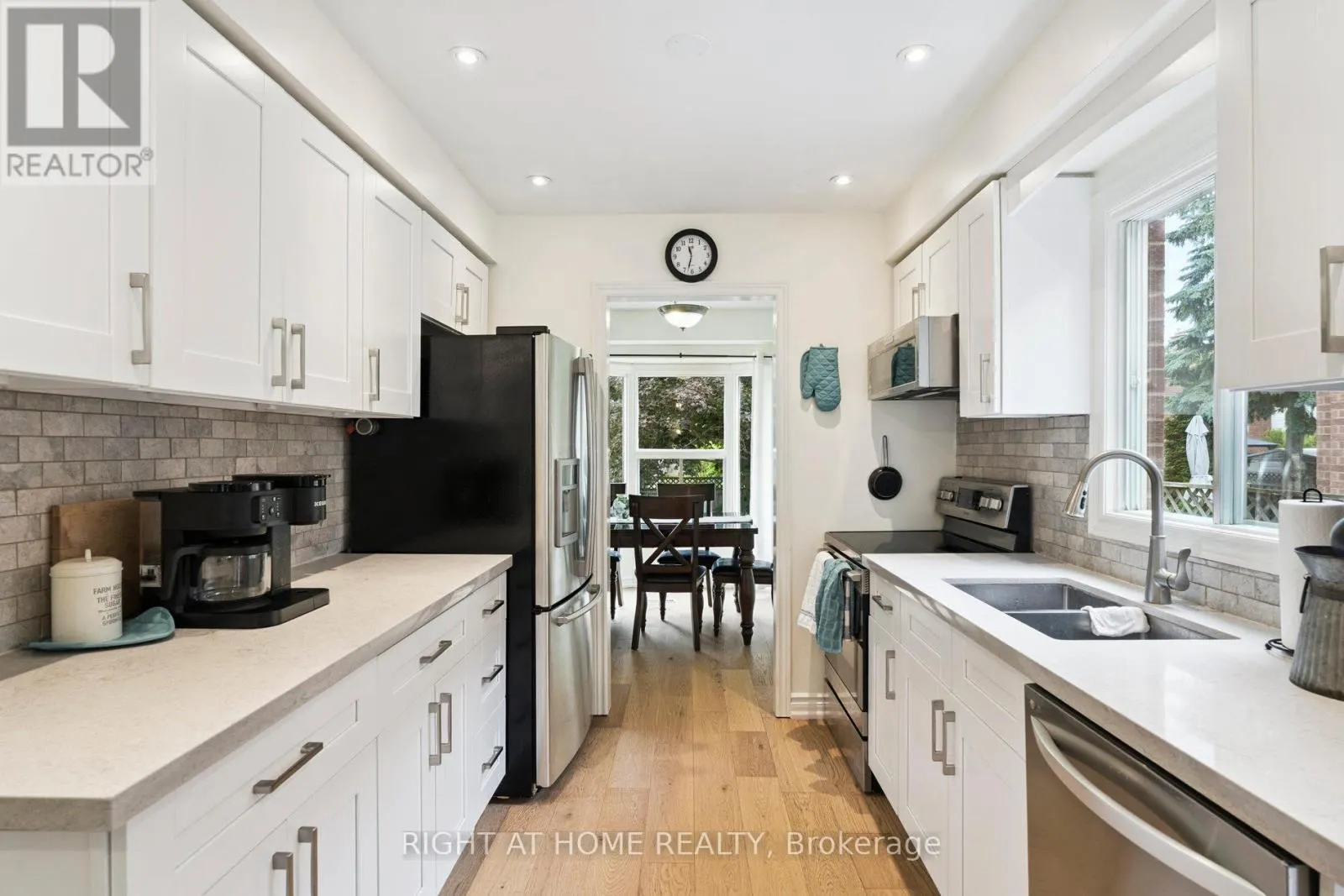 56 SUNBIRD BOULEVARD