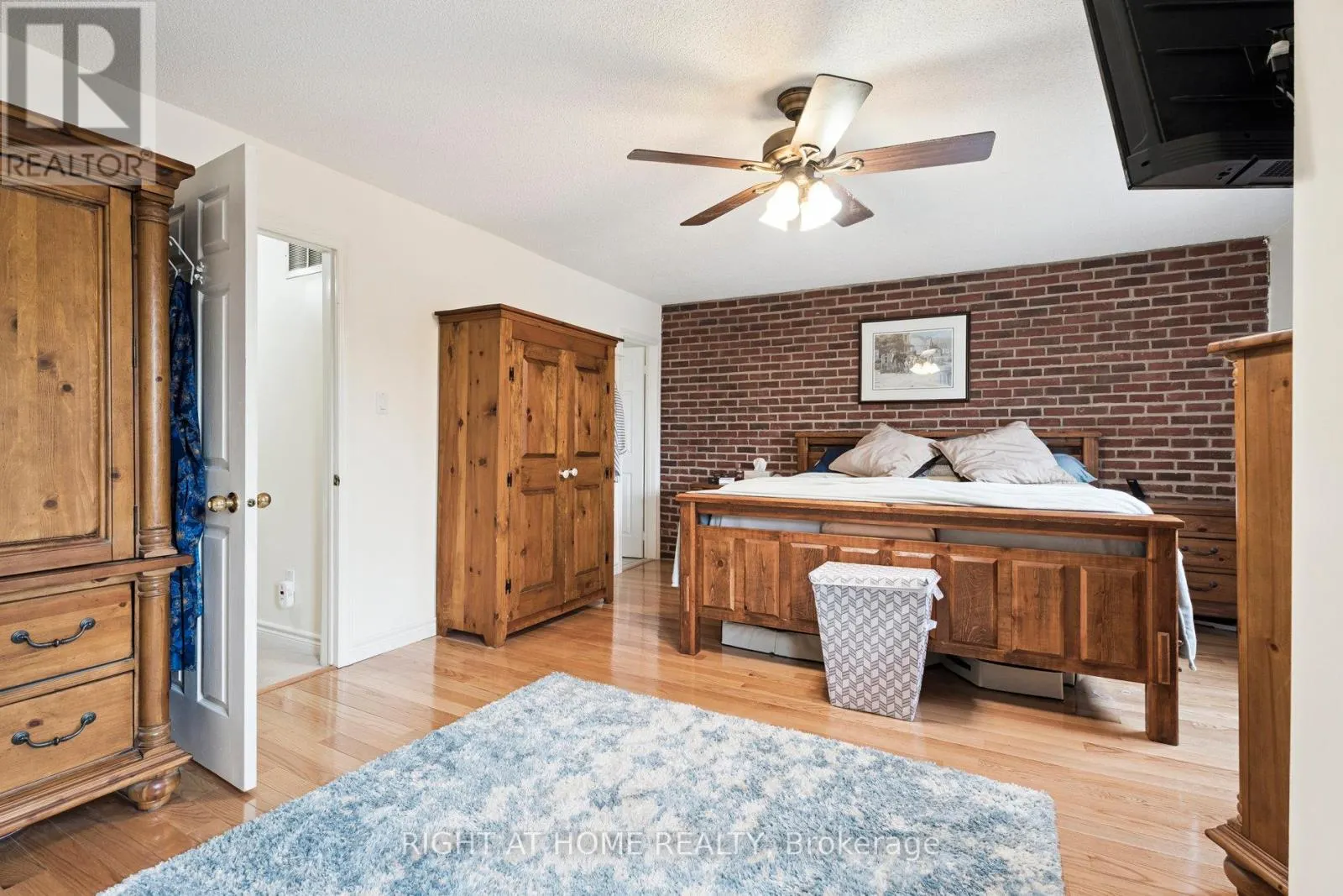 56 SUNBIRD BOULEVARD
