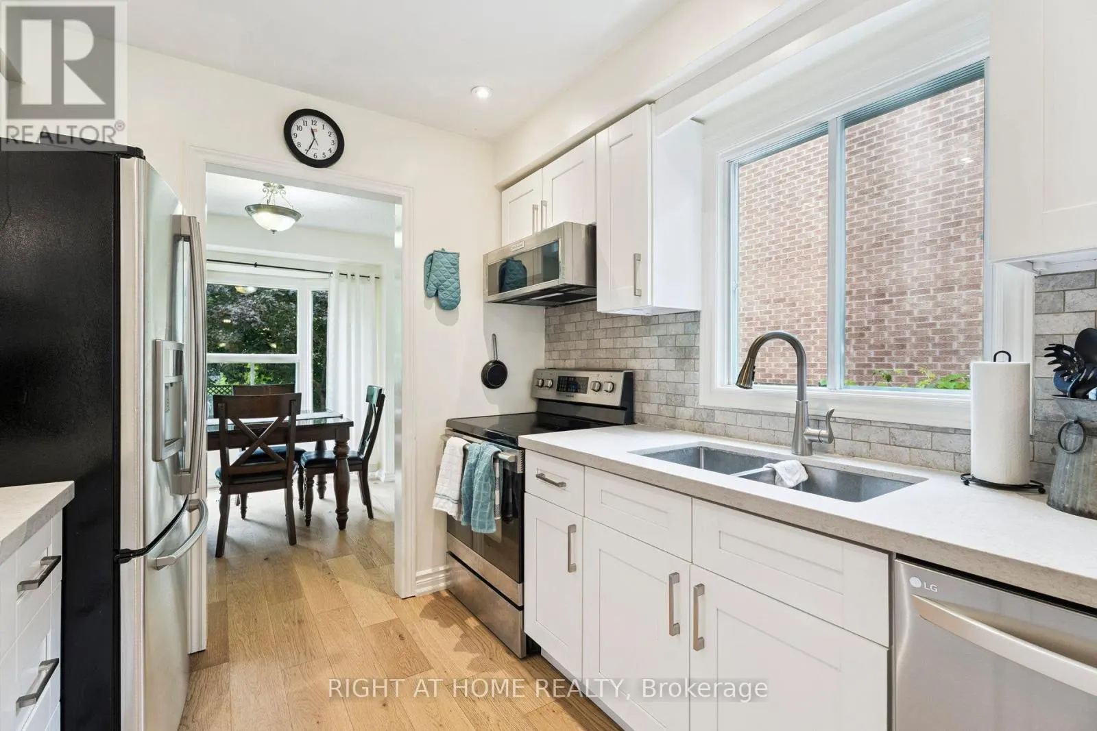 56 SUNBIRD BOULEVARD