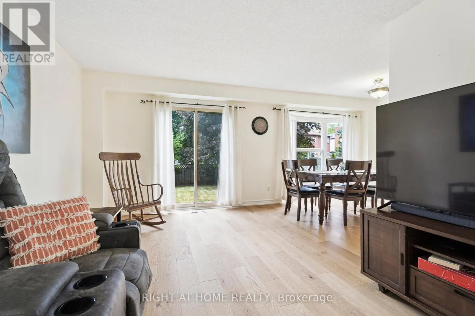 56 SUNBIRD BOULEVARD