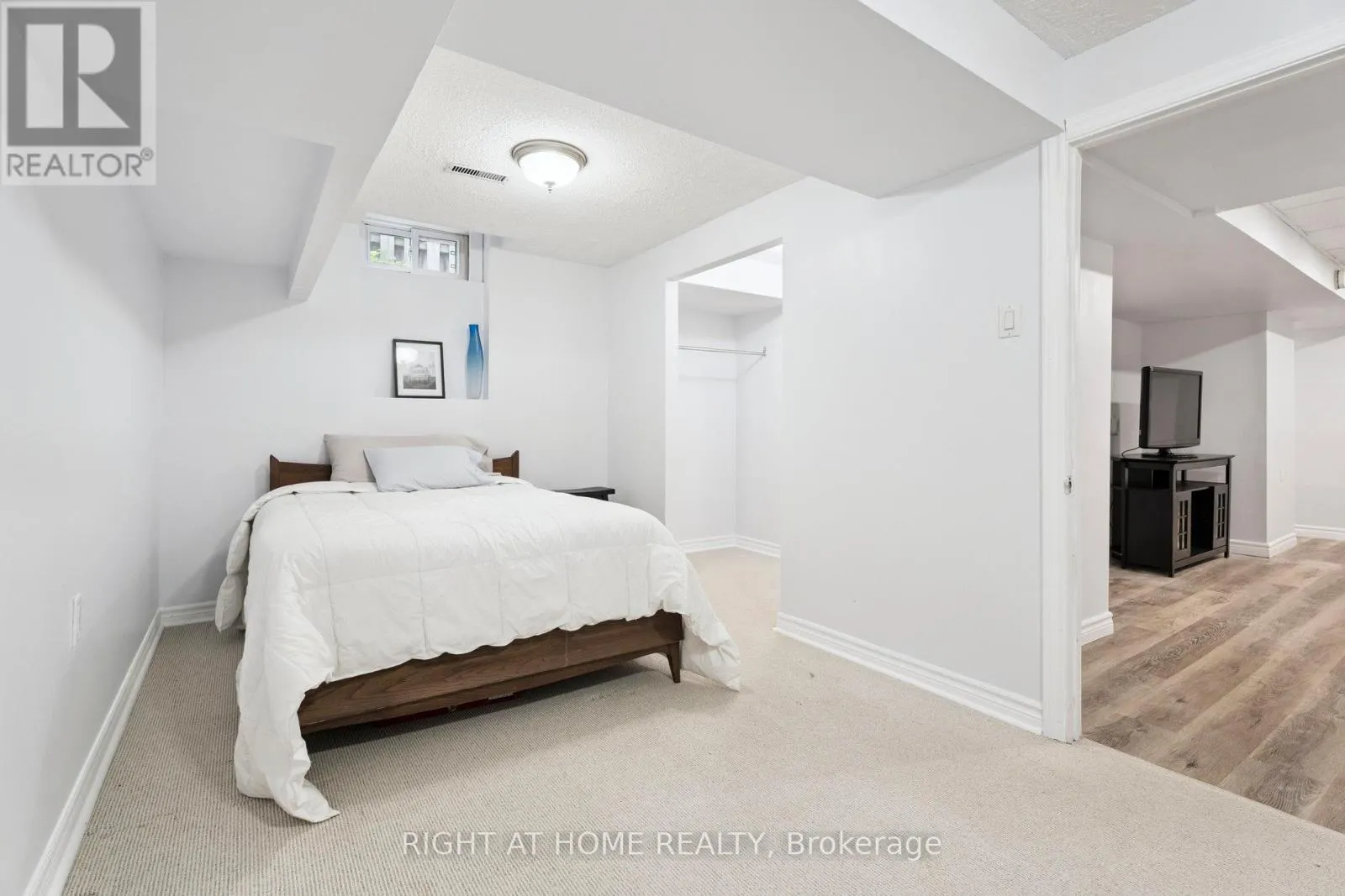 56 SUNBIRD BOULEVARD