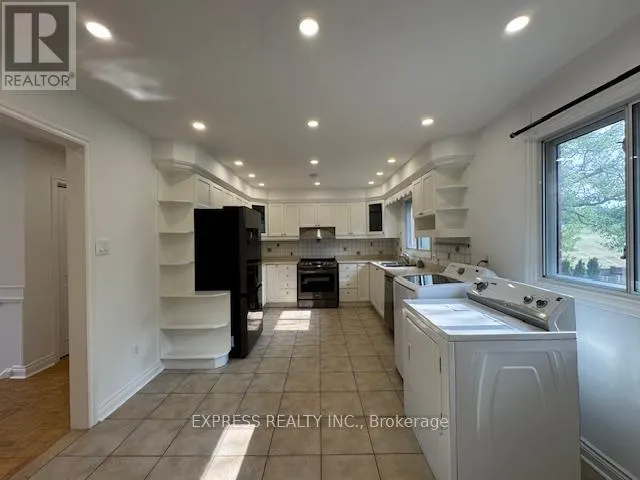 2 PEARSON AVE AVENUE