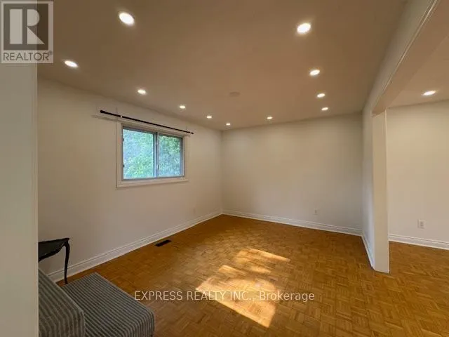 2 PEARSON AVE AVENUE
