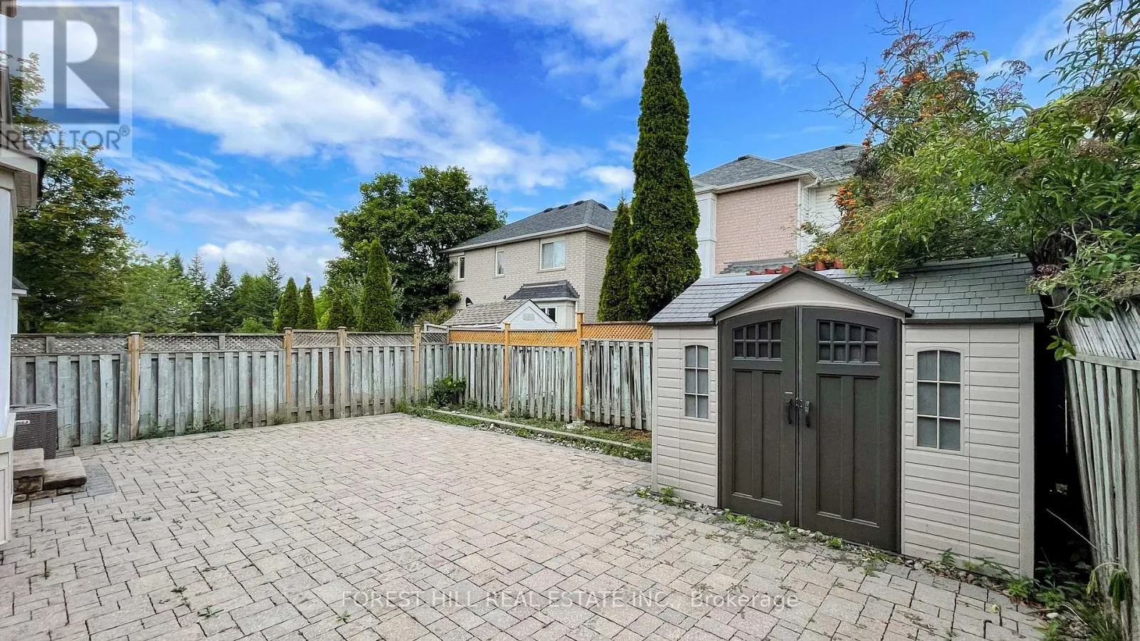 4 LIONHEART LANE