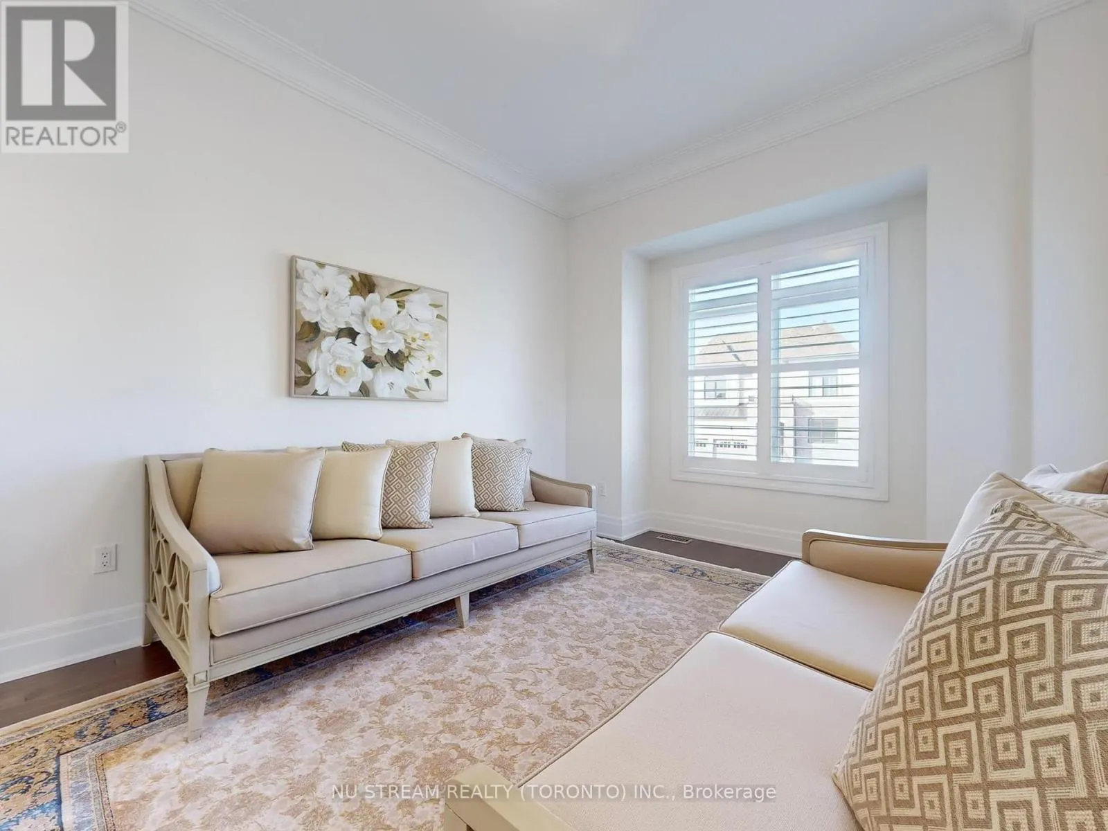2 PIETROWSKI DRIVE