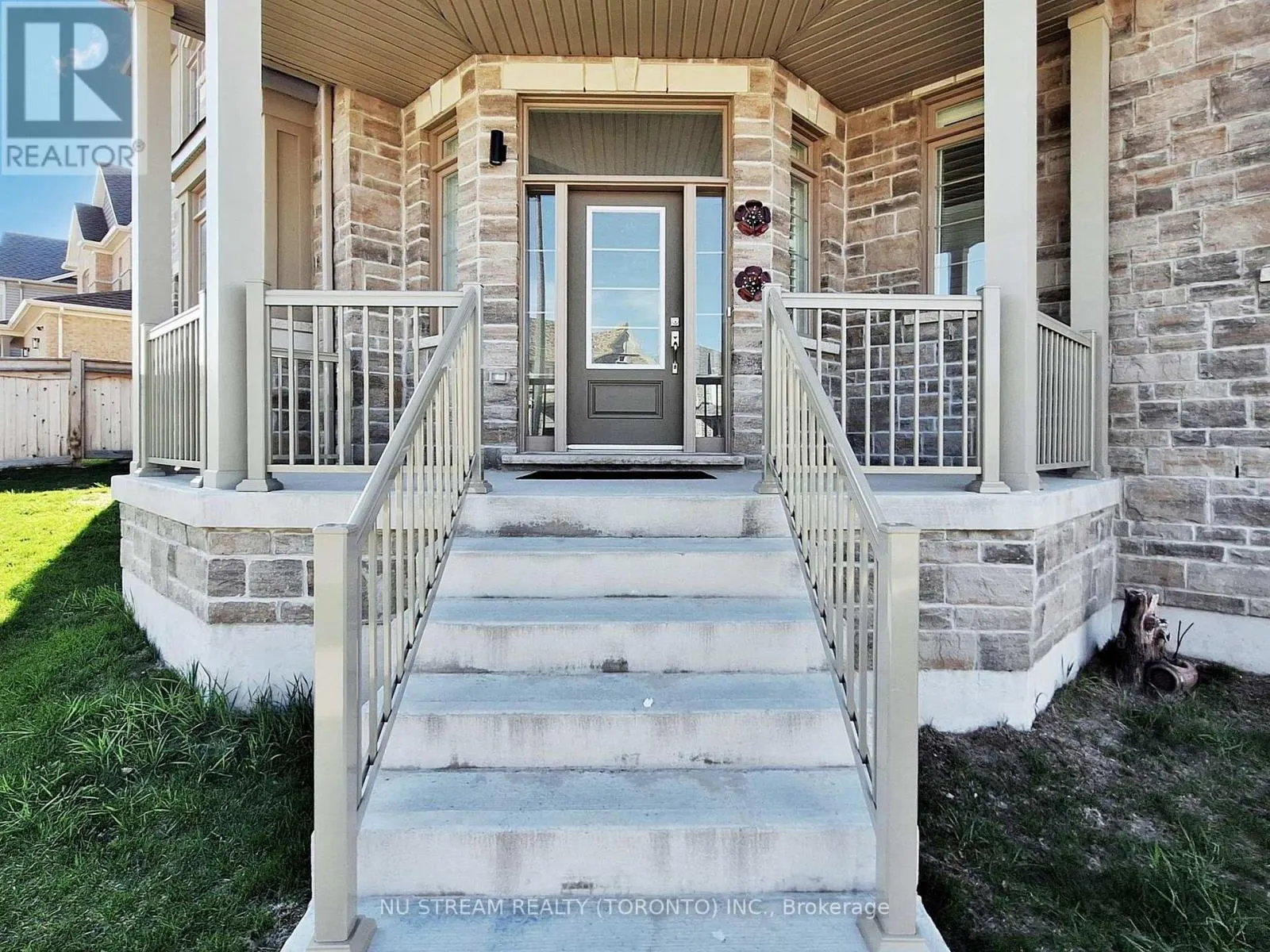 2 PIETROWSKI DRIVE