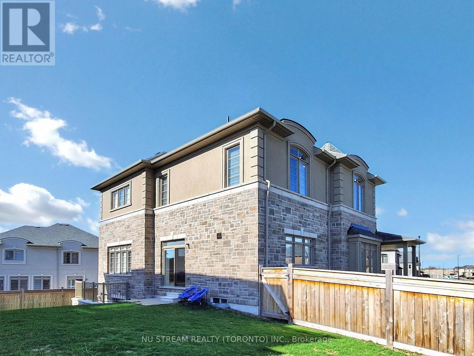 2 PIETROWSKI DRIVE