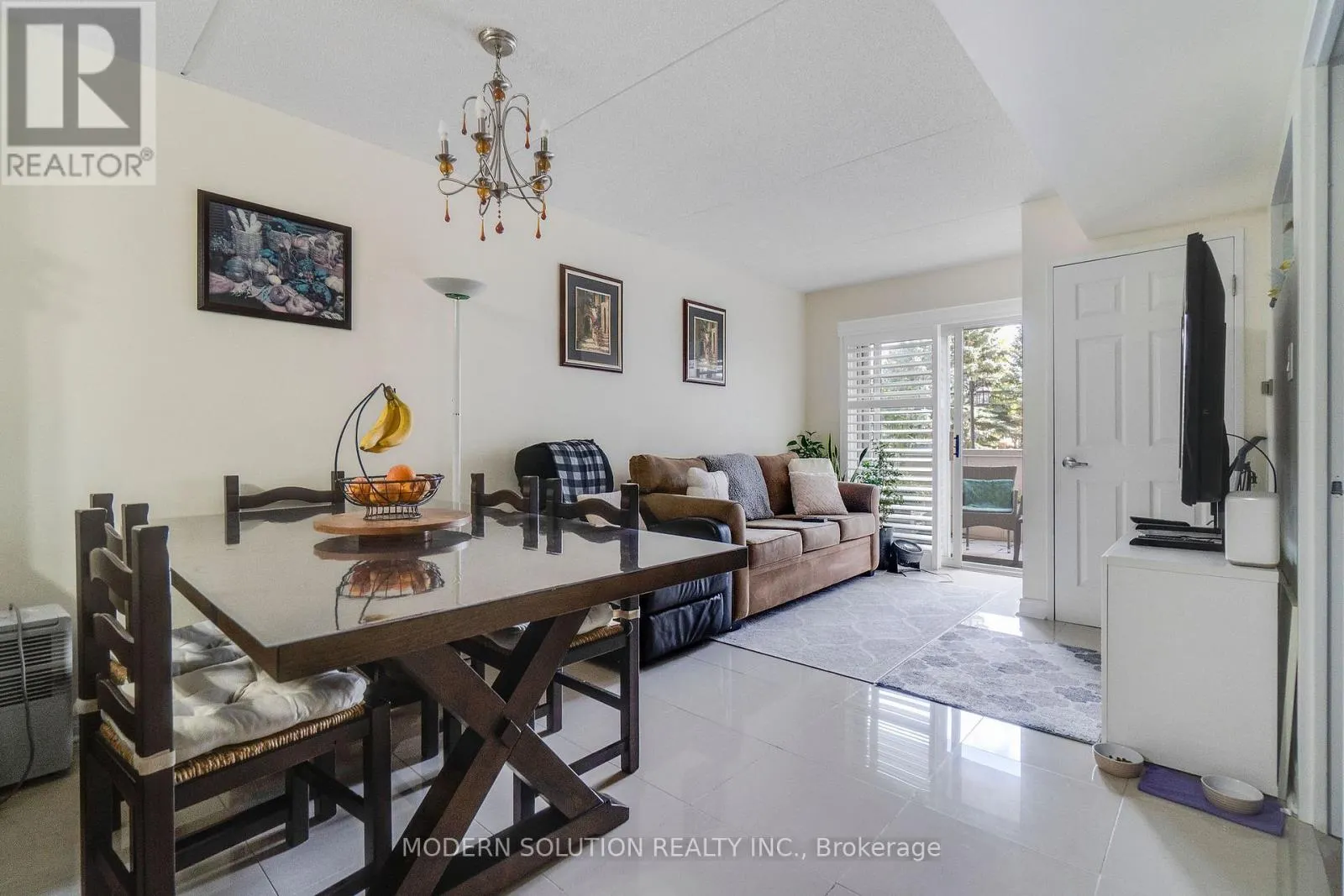 102 - 250 PINE GROVE DRIVE