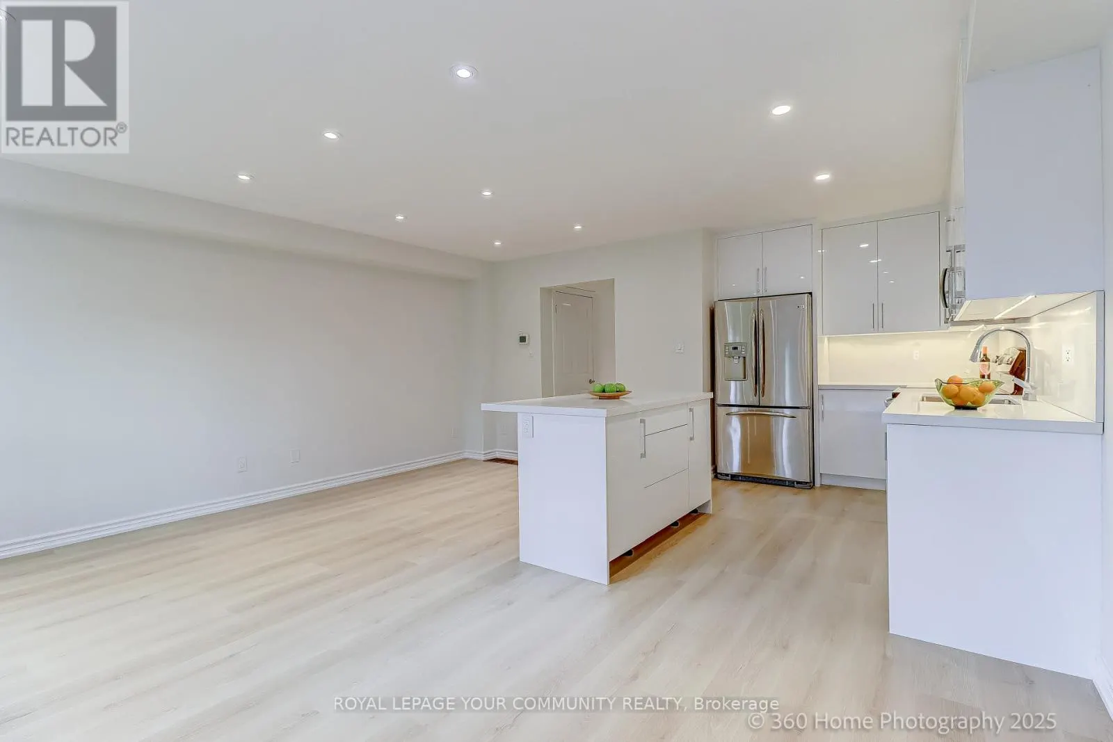 135 KELSO CRESCENT