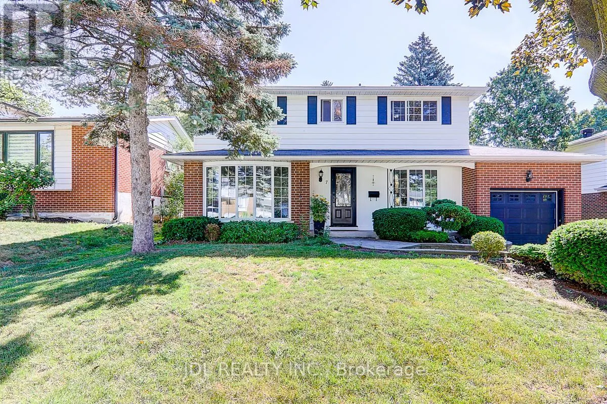 7 SHADY LANE CRESCENT
