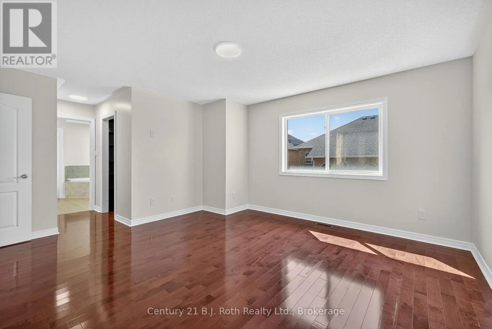 94 DESTINO CRESCENT