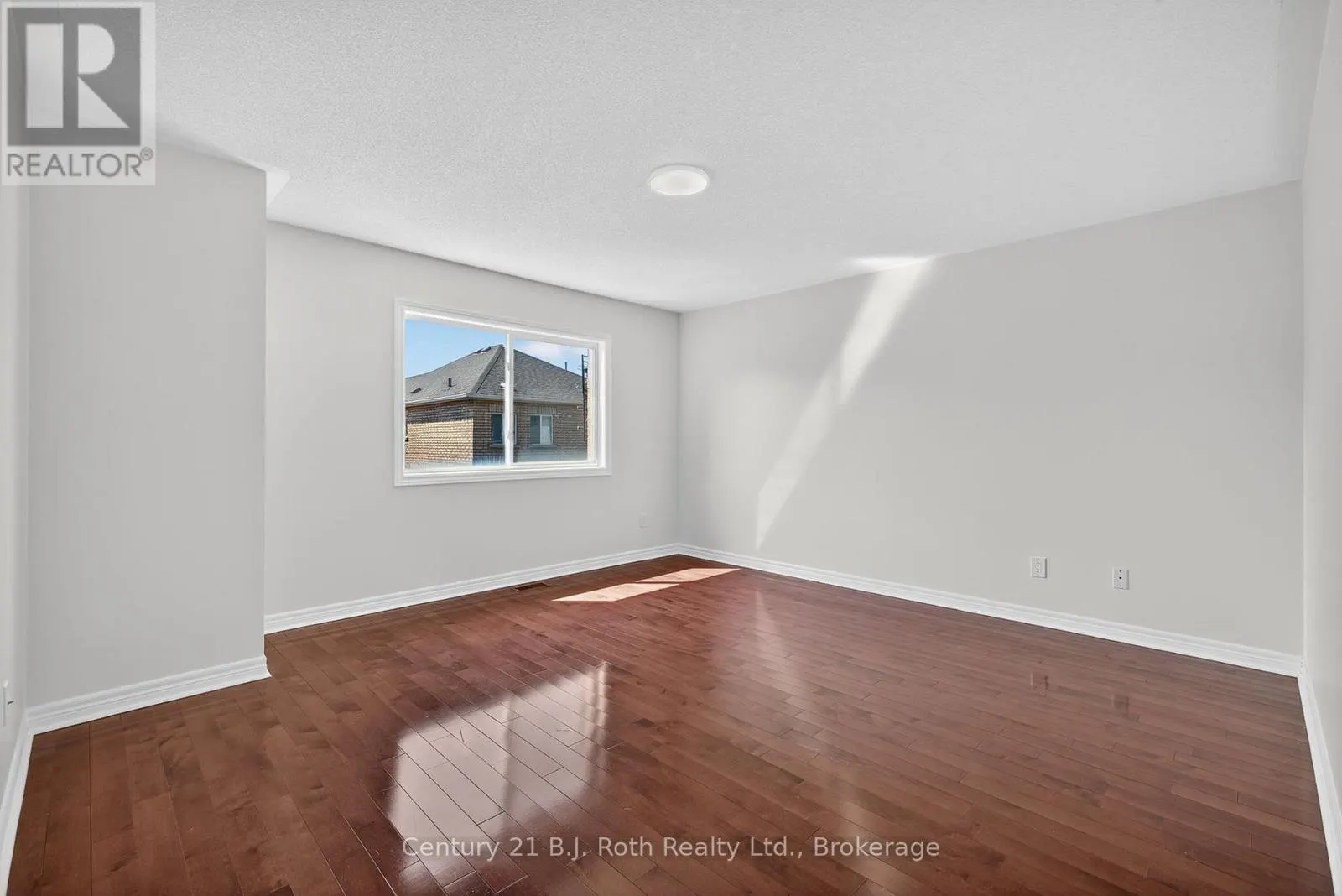 94 DESTINO CRESCENT