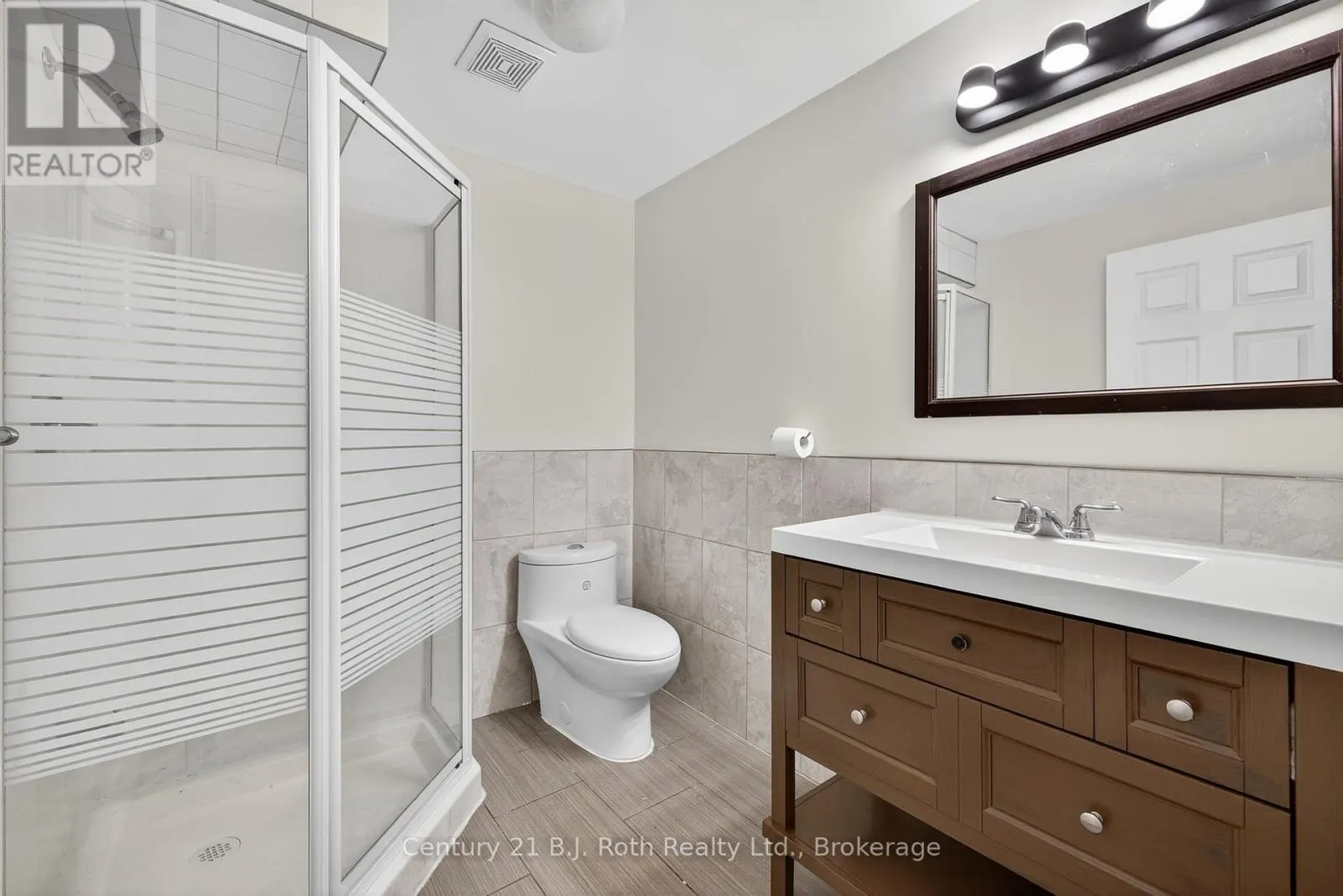 94 DESTINO CRESCENT