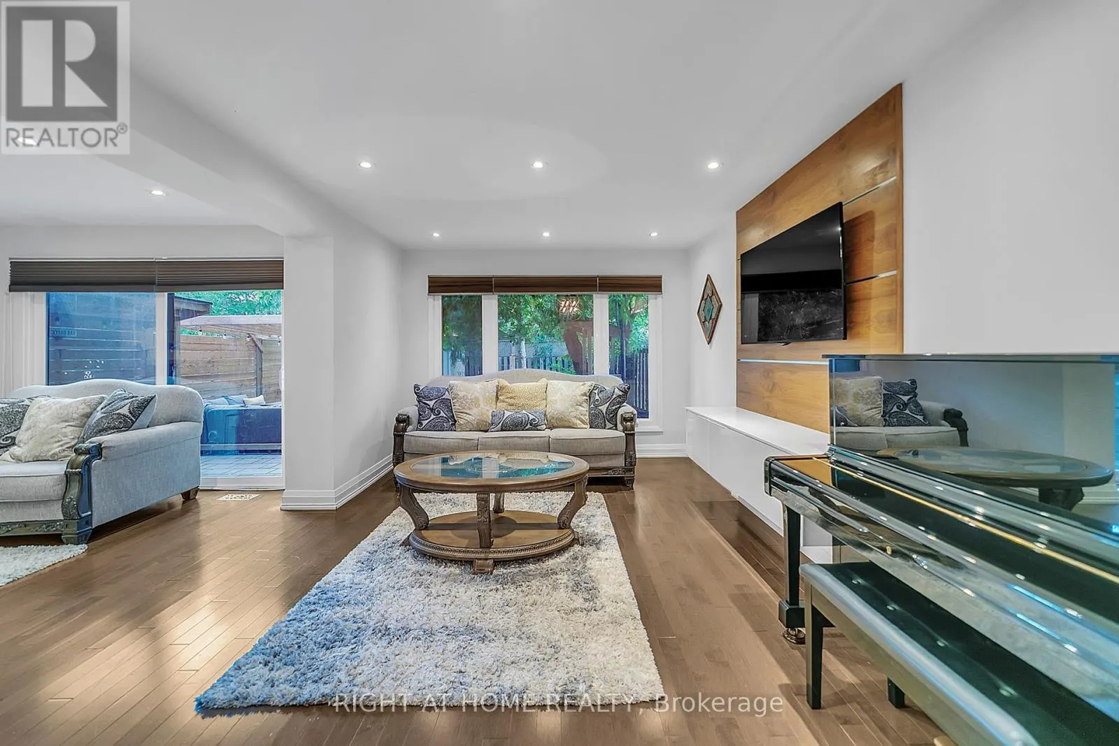 302 MULLEN DRIVE