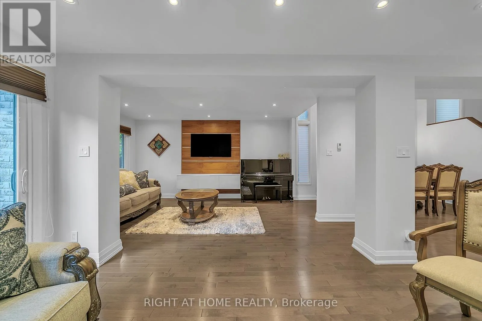 302 MULLEN DRIVE