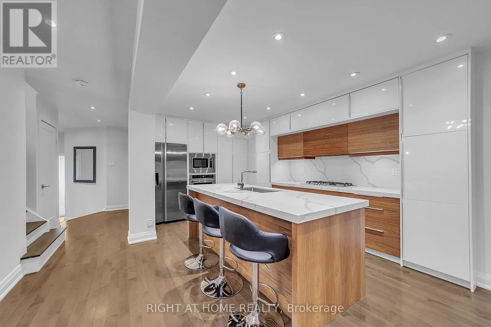302 MULLEN DRIVE