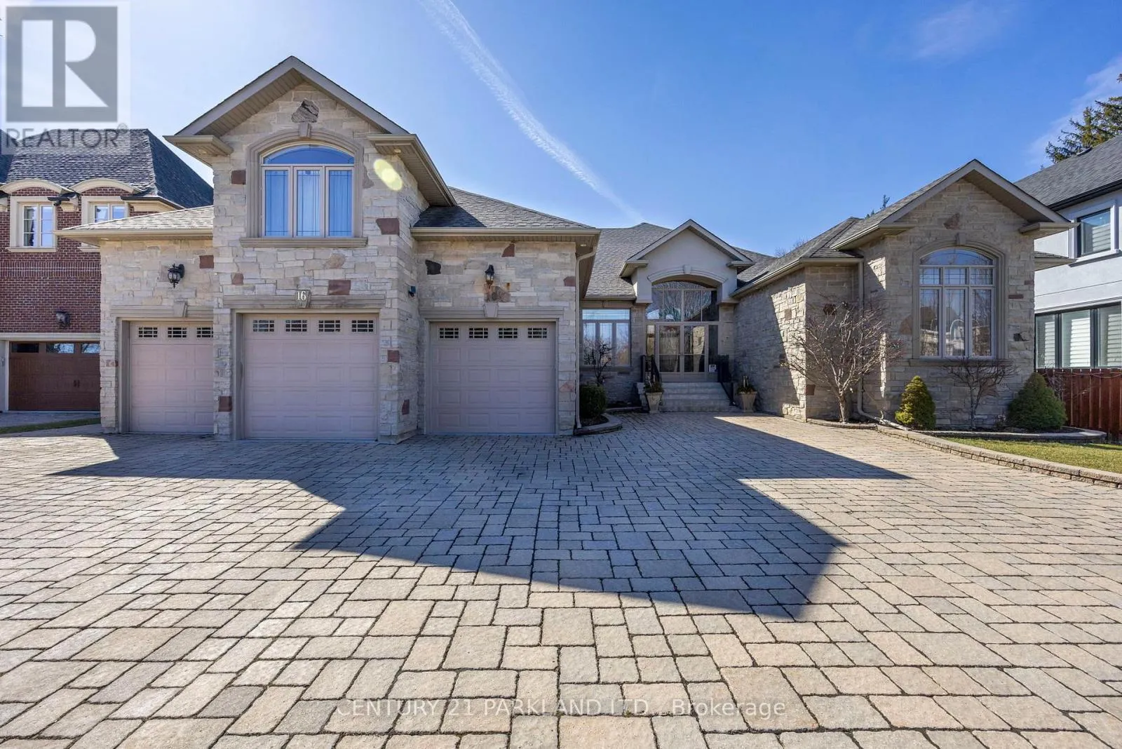 16 BOYLE DRIVE