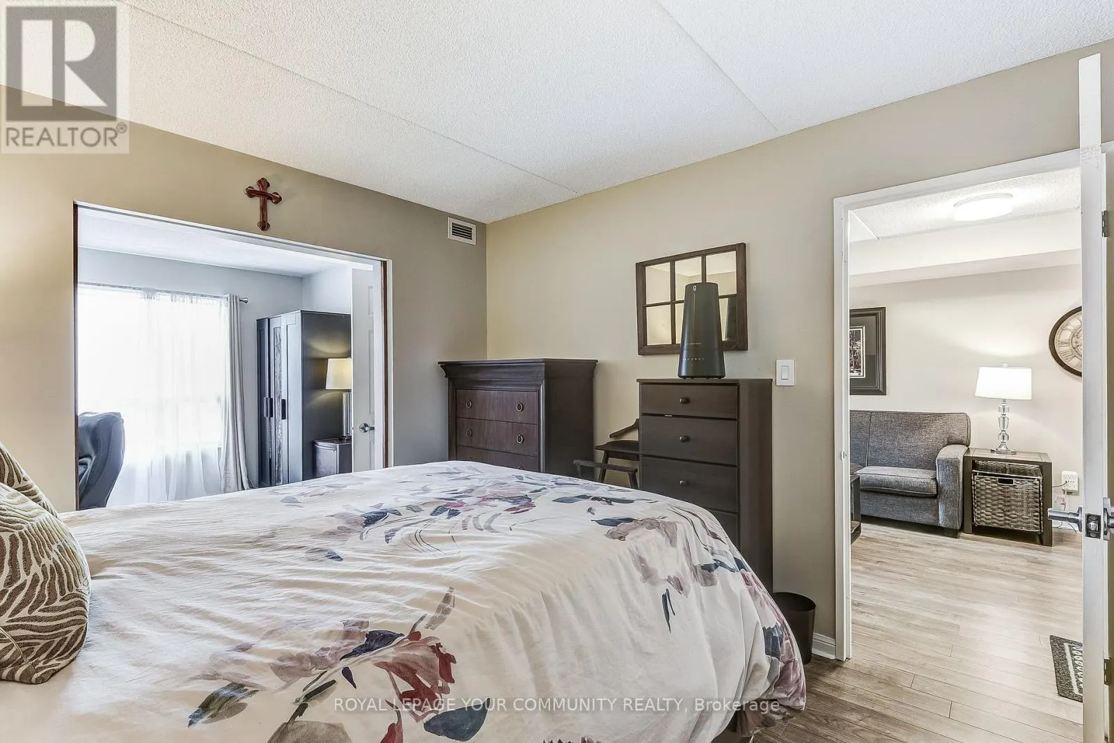 101 - 250 PINE GROVE ROAD