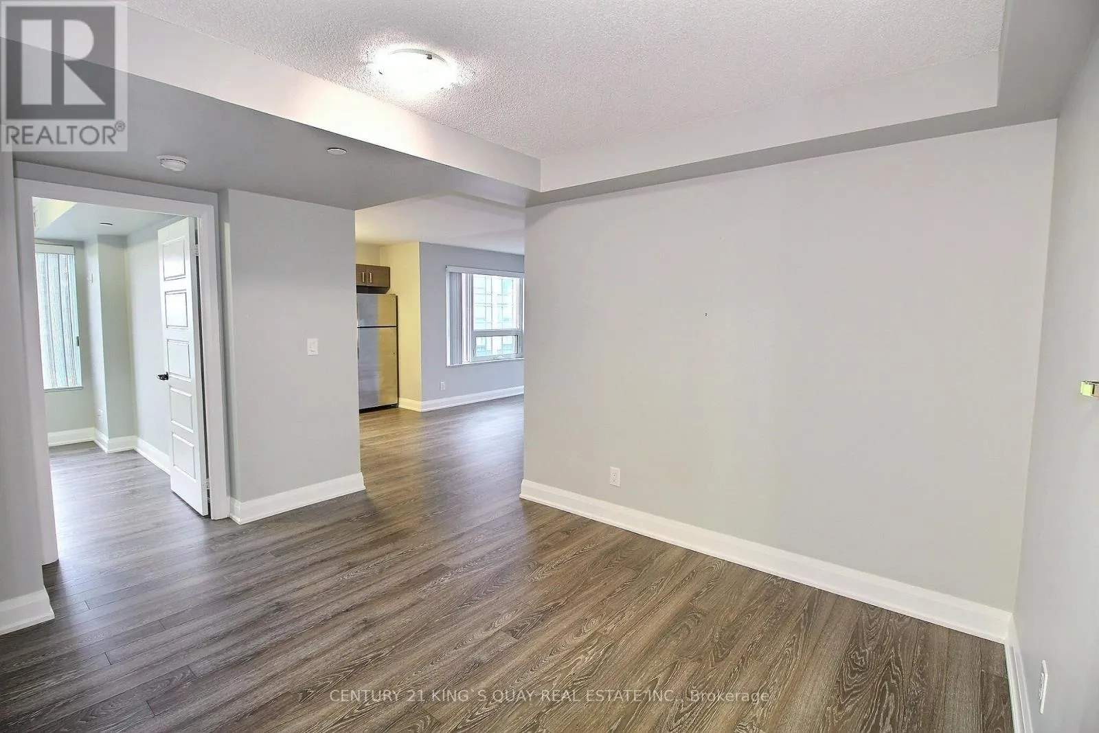 1602 - 8200 BIRCHMOUNT ROAD