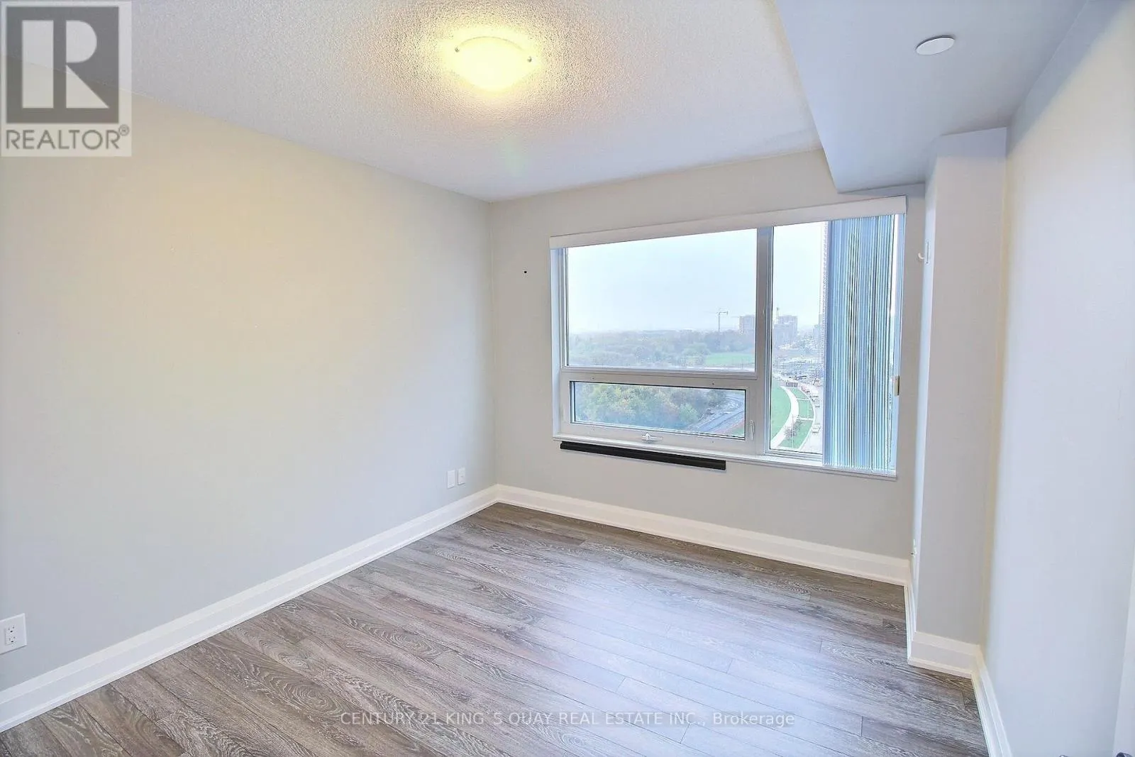 1602 - 8200 BIRCHMOUNT ROAD