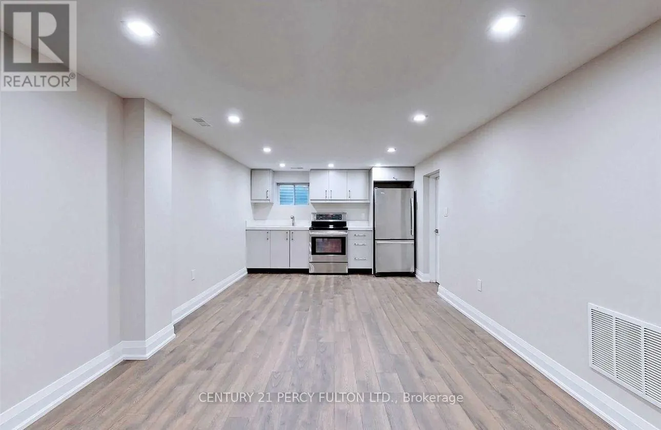 BSMT - 64 ROYAL ORCHARD BOULEVARD