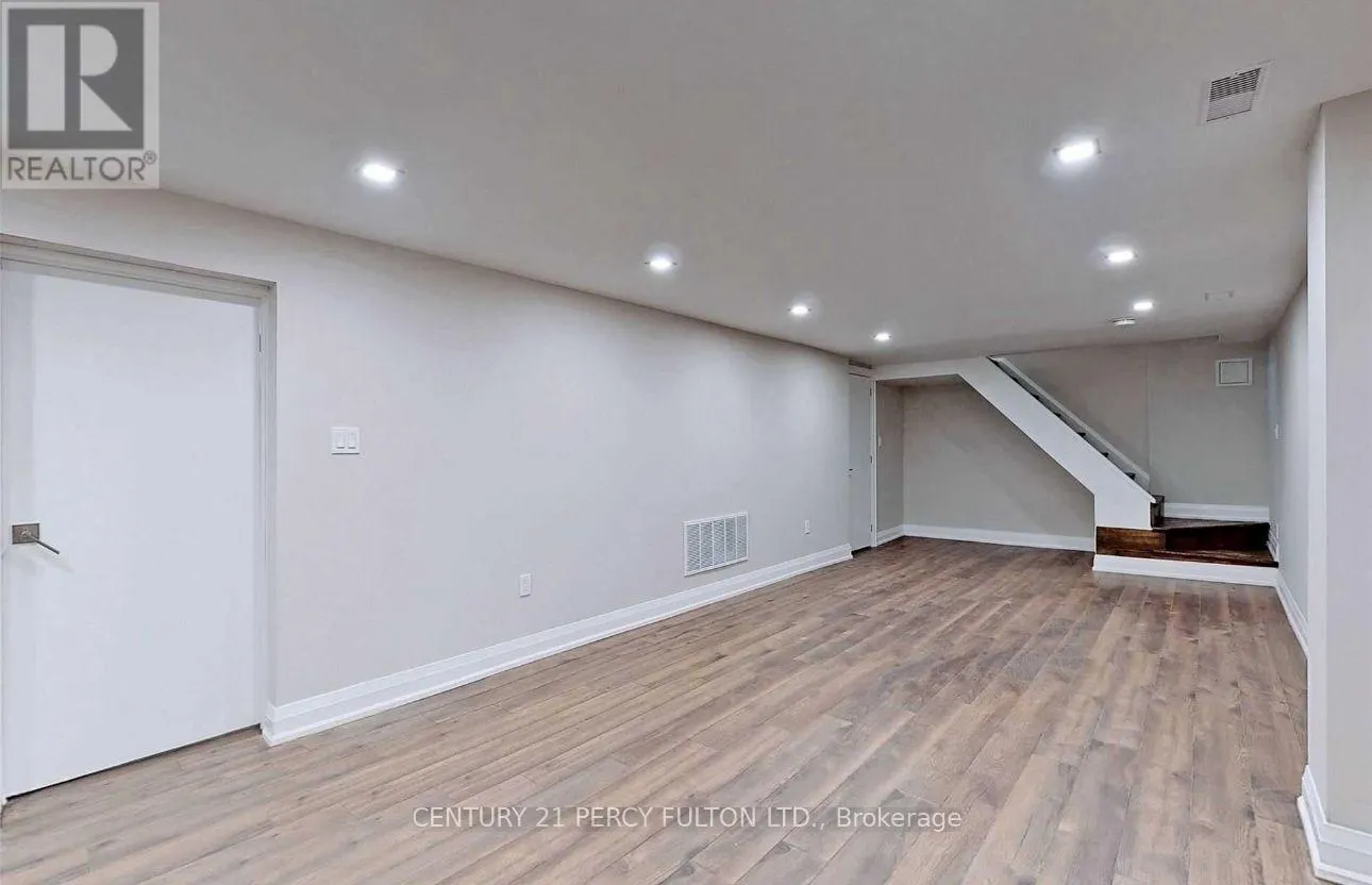 BSMT - 64 ROYAL ORCHARD BOULEVARD