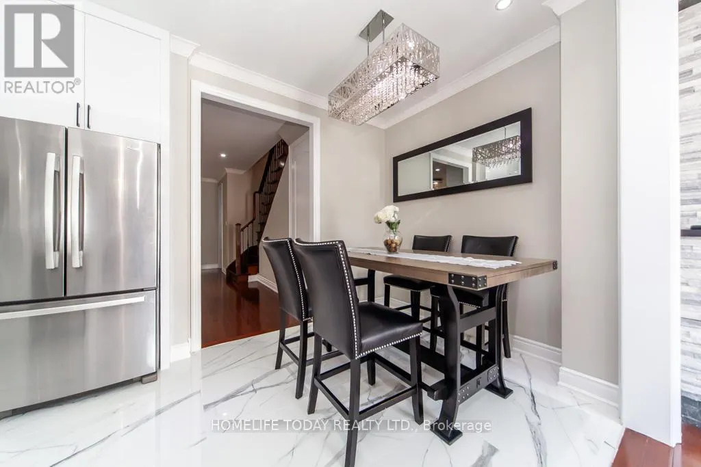 238 WARDLAW PLACE
