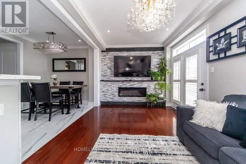 238 WARDLAW PLACE