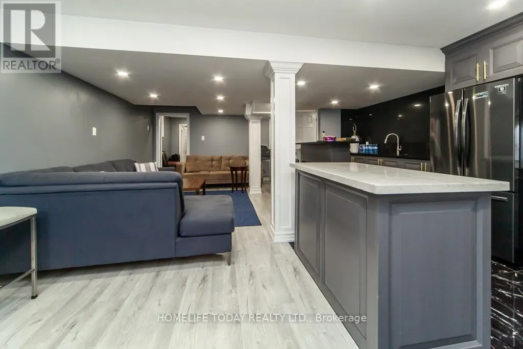 238 WARDLAW PLACE