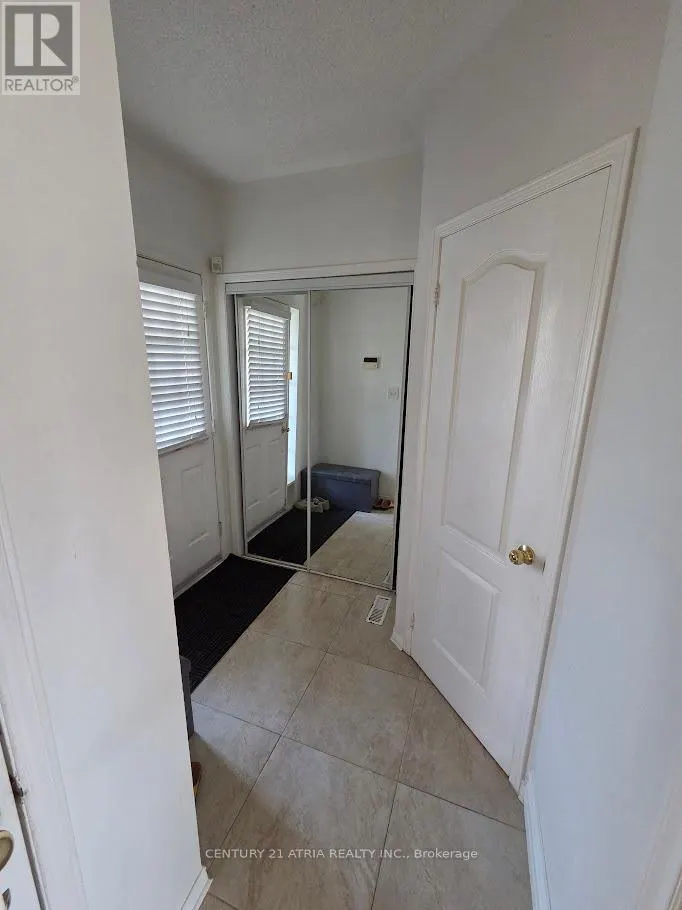 25 LONG POINT DRIVE E