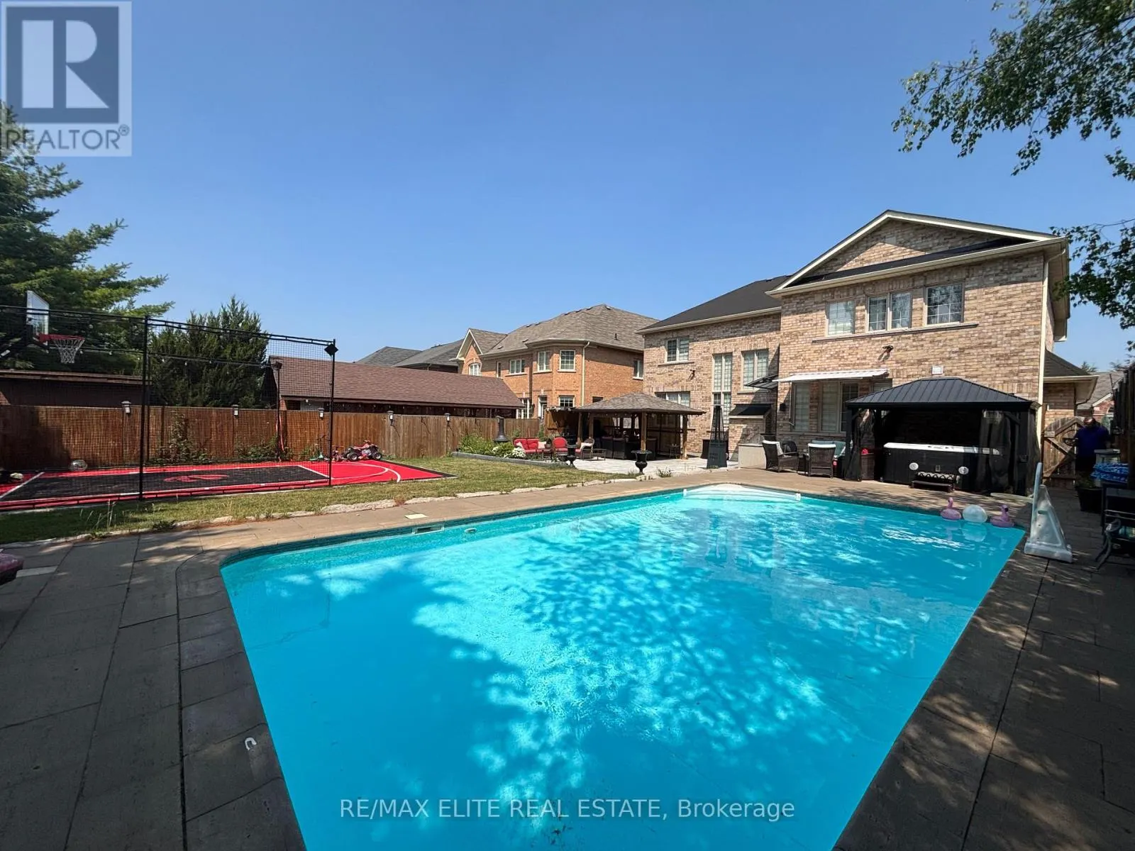 1069 NELLIE LITTLE CRESCENT
