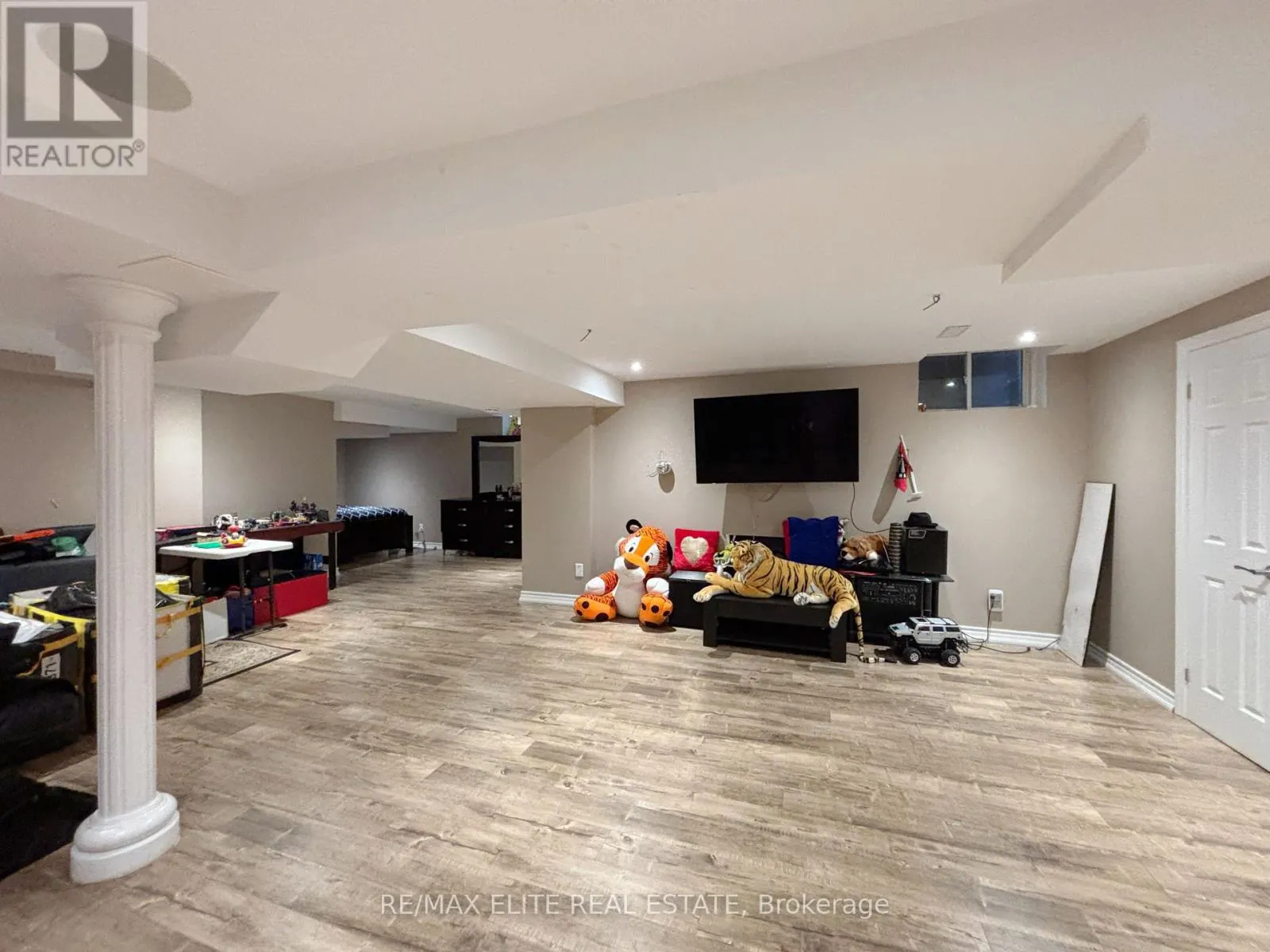 1069 NELLIE LITTLE CRESCENT