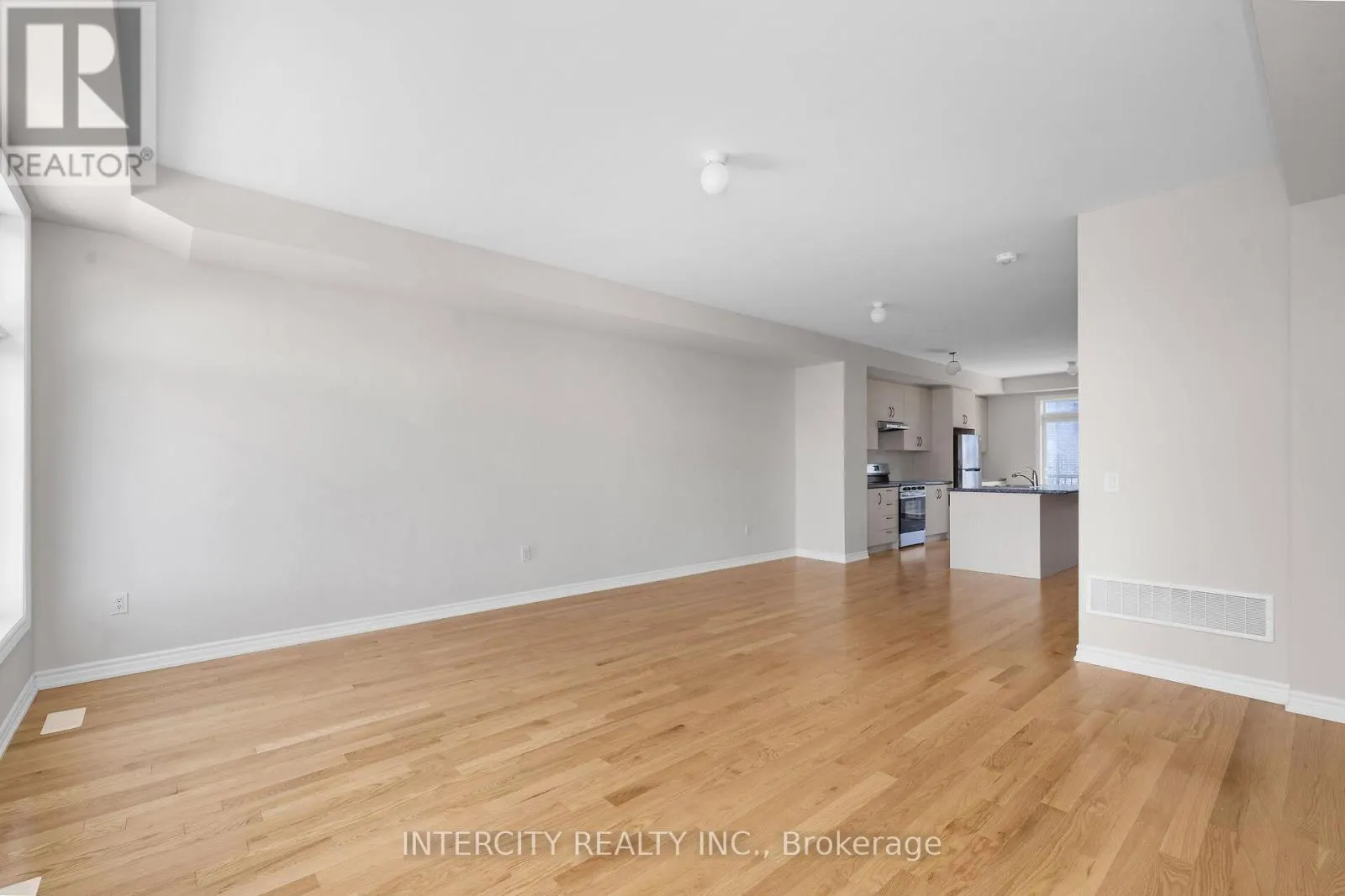 29 DRAINE STREET
