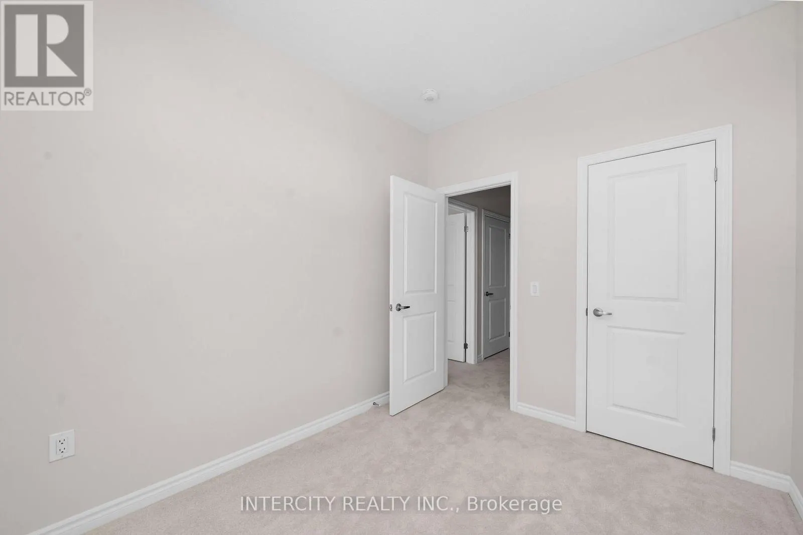 29 DRAINE STREET
