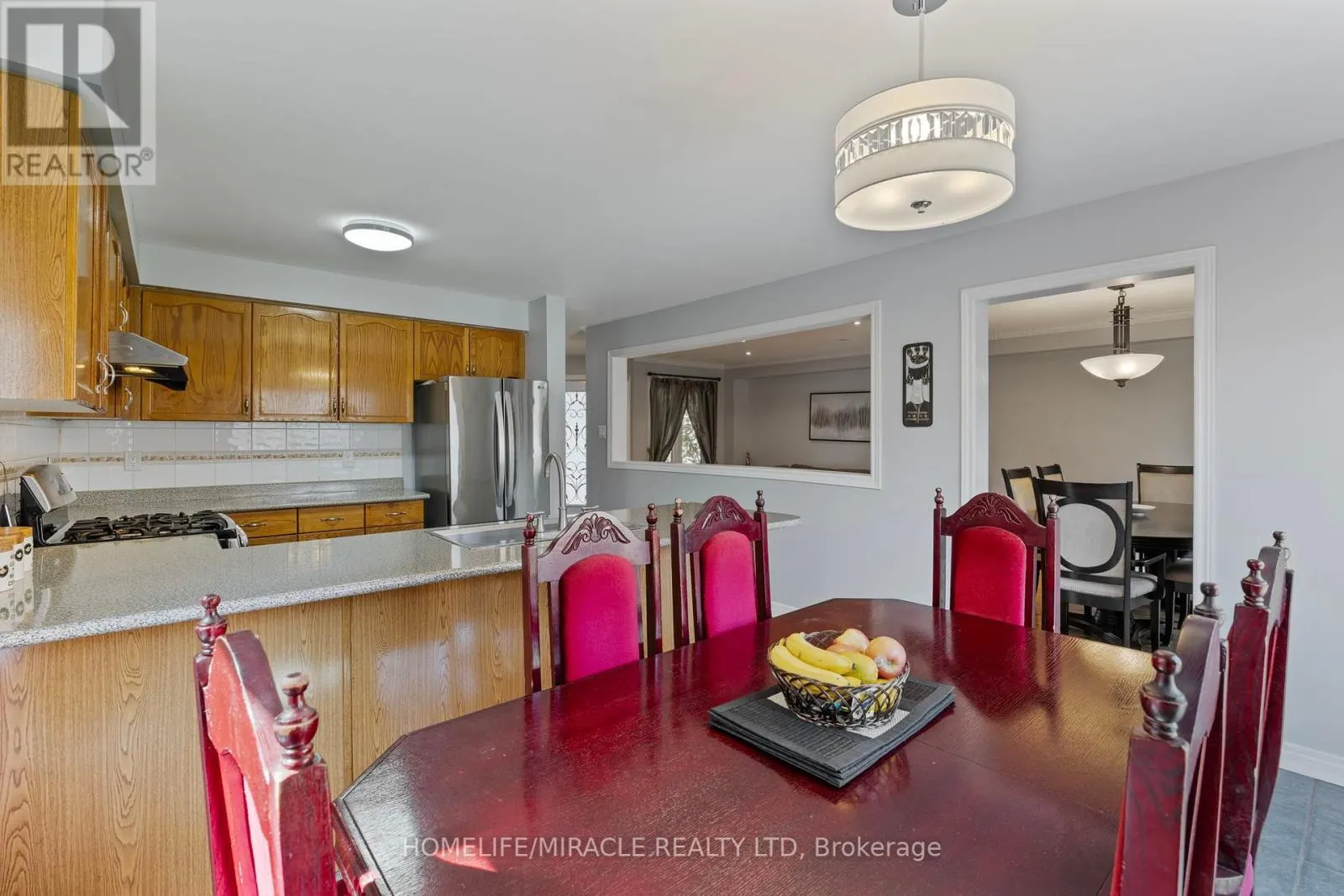 146 ROXBURY STREET