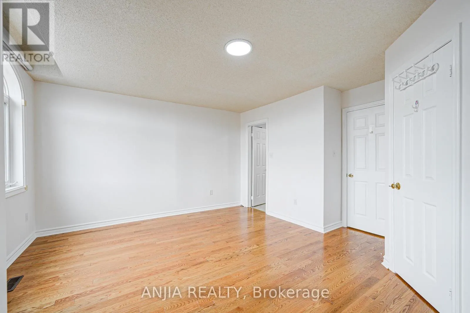 203 MILLIKEN MEADOWS DRIVE