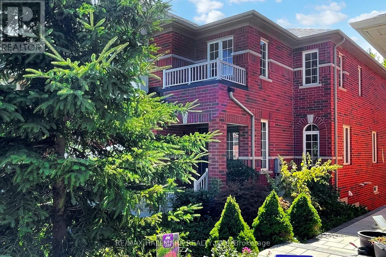 133 AIKENHEAD AVENUE