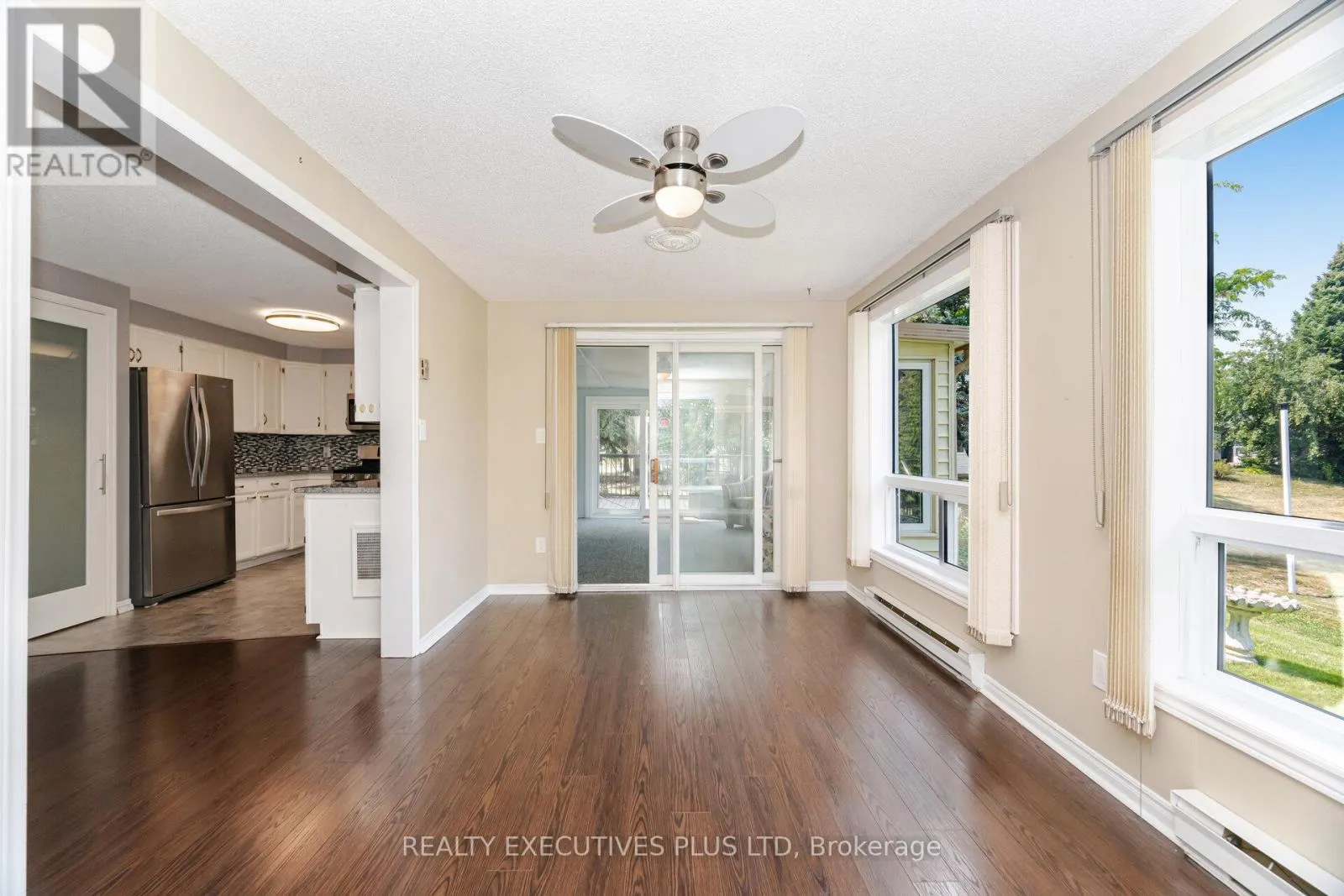 112 TECUMSETH PINES DRIVE