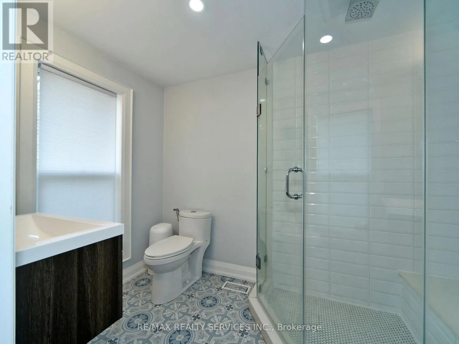 80 - 46 LINDISFARNE WAY E