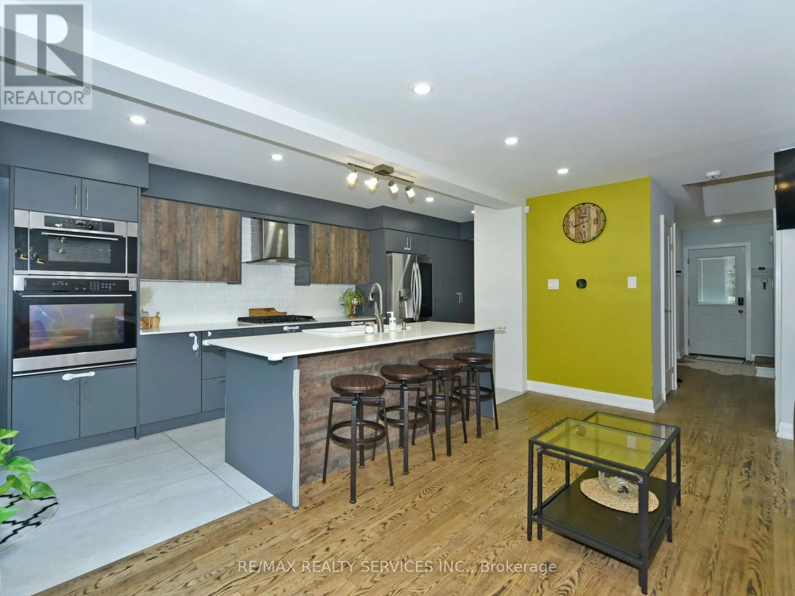 80 - 46 LINDISFARNE WAY E
