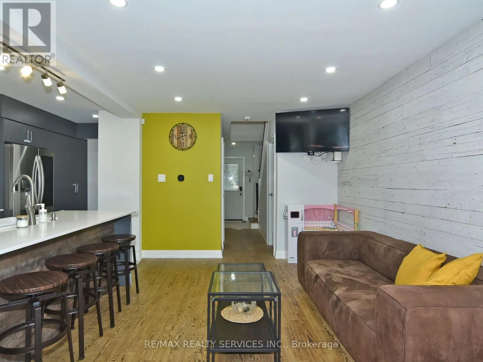 80 - 46 LINDISFARNE WAY E