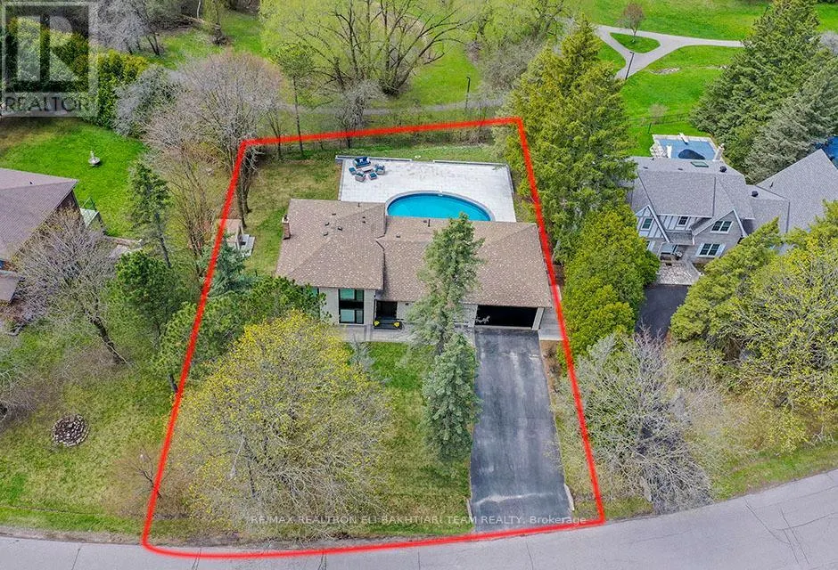 56 CYNTHIA CRESCENT