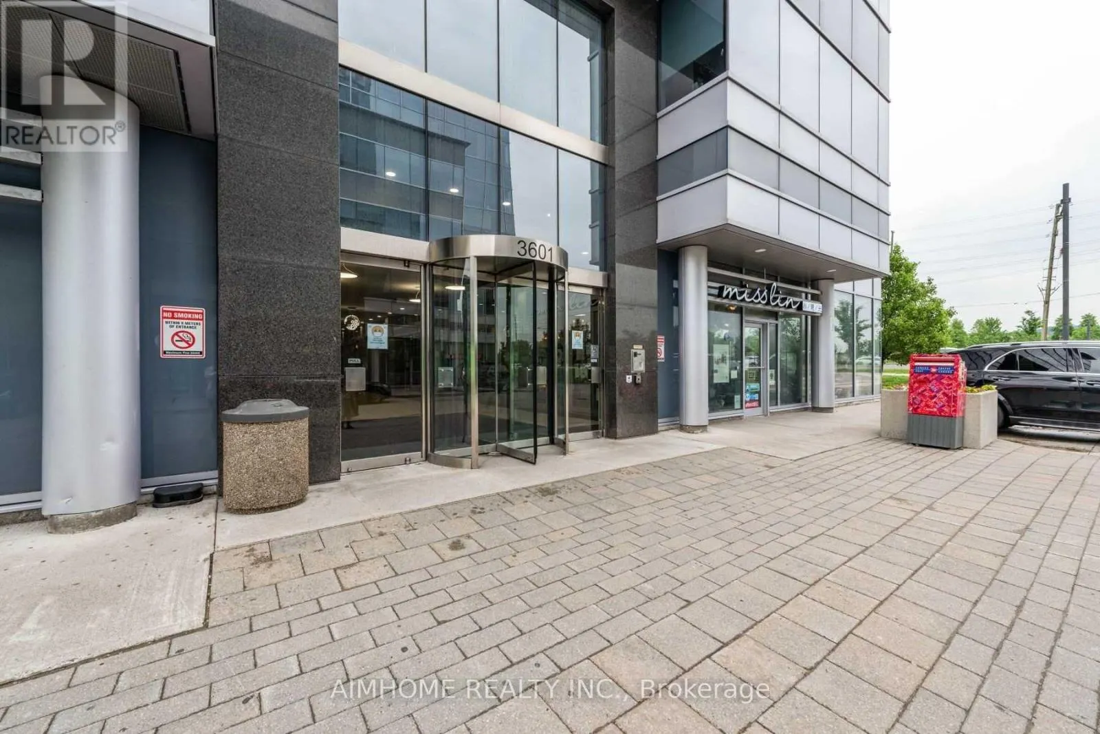 504 - 3601 HIGHWAY 7 AVENUE E