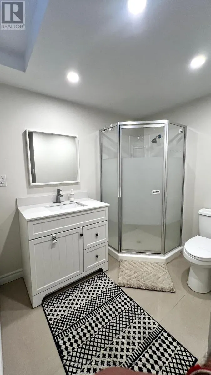 BASEMENT UNIT#2 - 37 CRYSTAL DRIVE